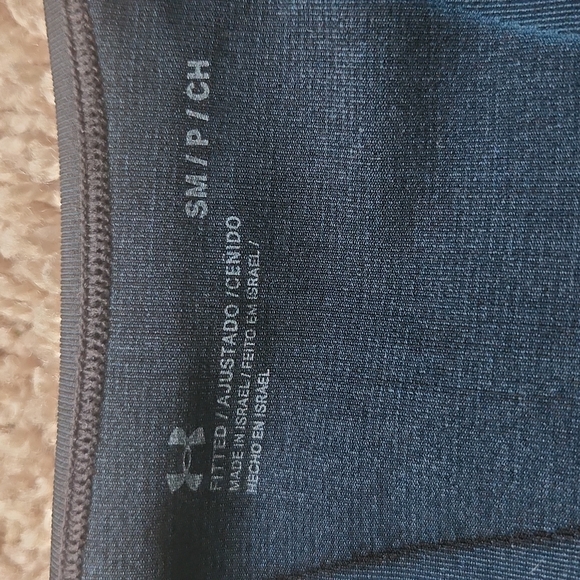 NWOT Under Armour x Misty Copeland Black & Blue Striped Long Sleeve Crop Top - Picture 6 of 10